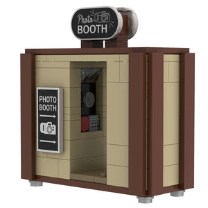 City Photo Booth made from LEGO